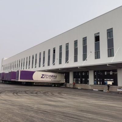 CE/ISO9001와 함께 높은 표준 전공 철강 구조물 창고