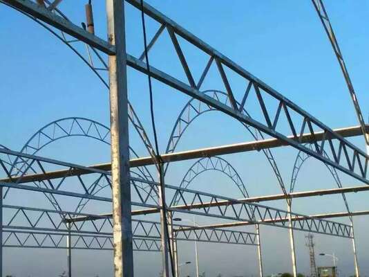 연속 경간 PE 필름 온실, 채소의 숙성을 향상시키고 가속화하는 데 사용